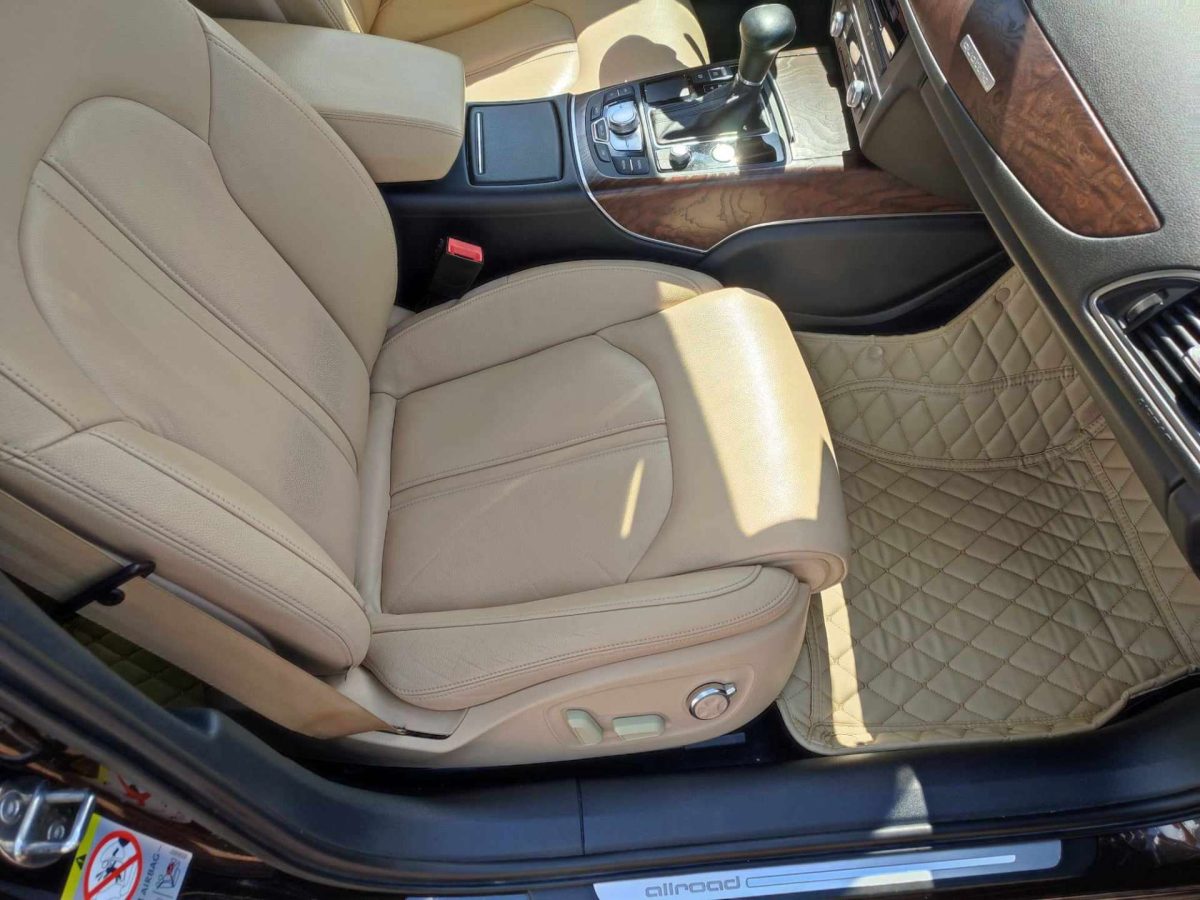 curatare scaune auto tapiterie piele