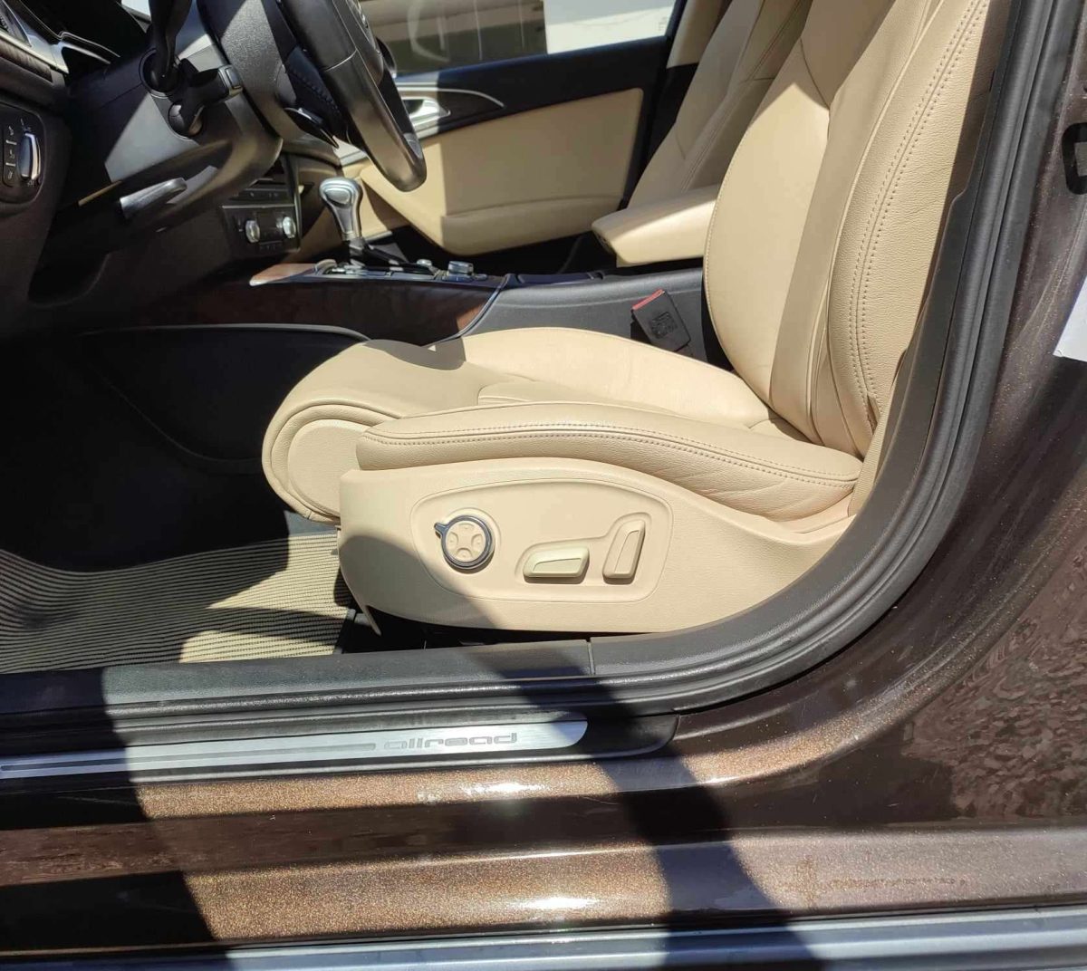 hidratare curatare tapiterie auto piele vinilin