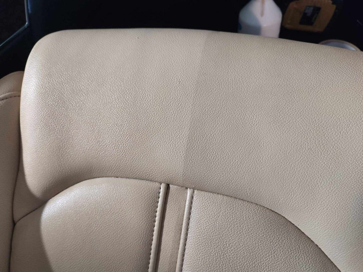 hidratare curatare tapiterie auto piele vinilin interior