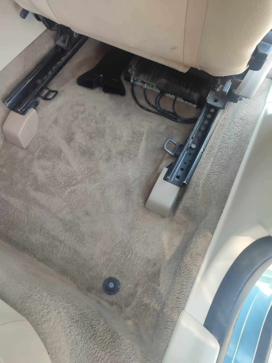 curatare mocheta auto tapiterie interior